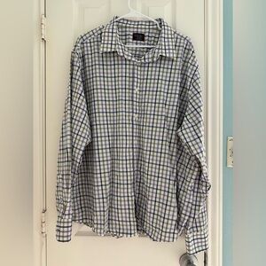 Untuckit White Purple Plaid Dress shirt size 3XL.  Relaxed Fit